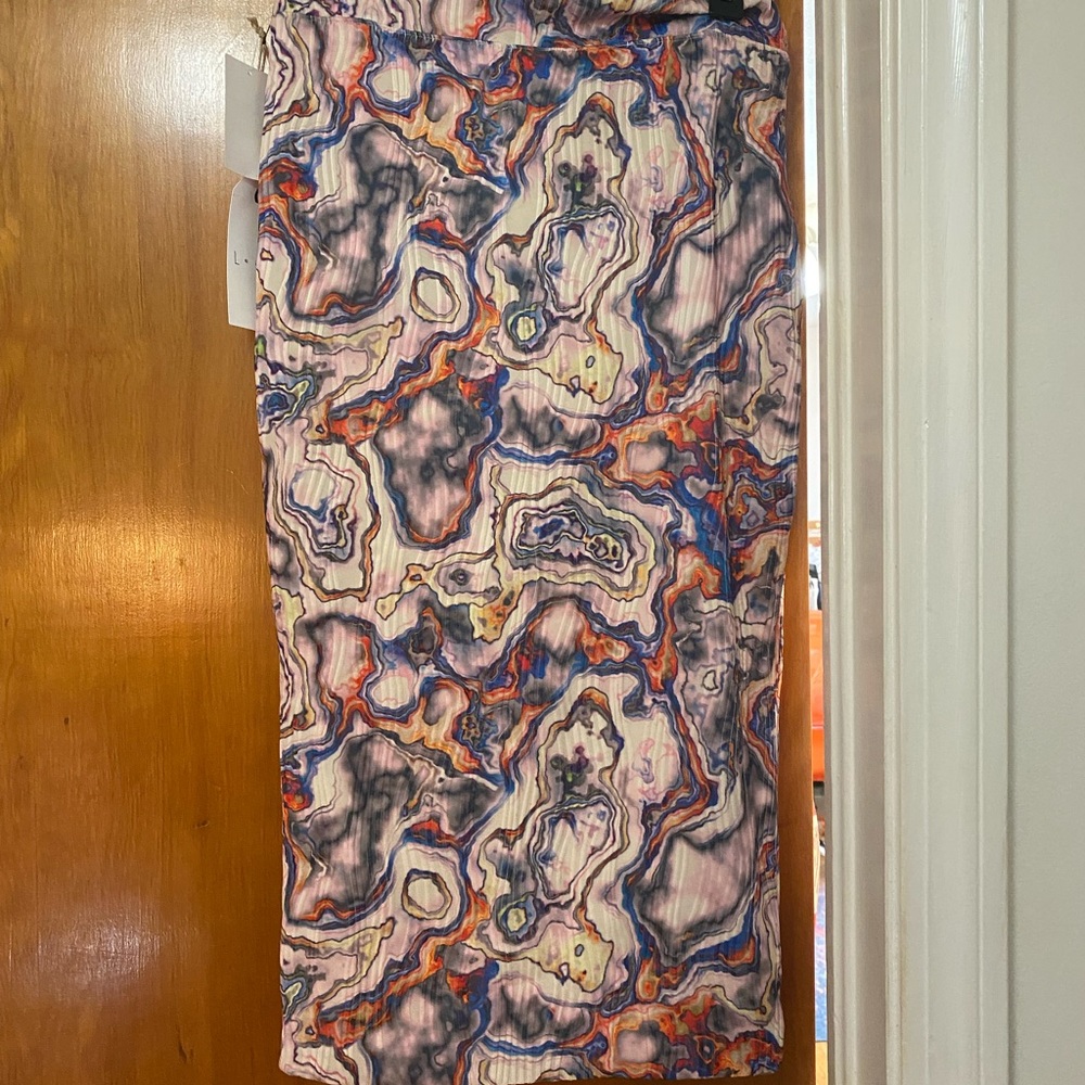 Leith abstract straight skirt.  New with tags.